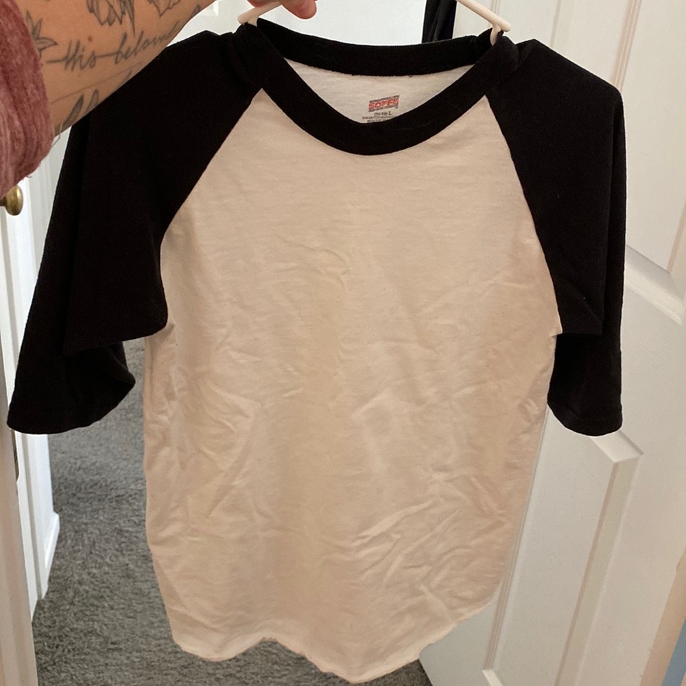 Soffe baseball tee black and white size youth  large 14-16 but worn as xs/s W